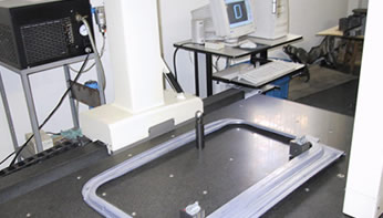 Capacity: 125 / 160 ton